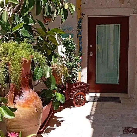 A Casa Mia Bed & Breakfast 4*