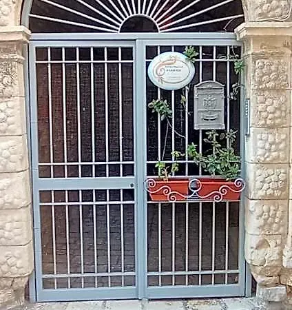 A Casa Mia 住宿加早餐酒店 焦维纳佐